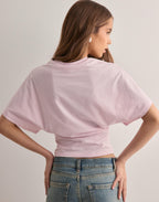LALUNA® | ICON-T-SHIRT MED BREDE ÆRMER