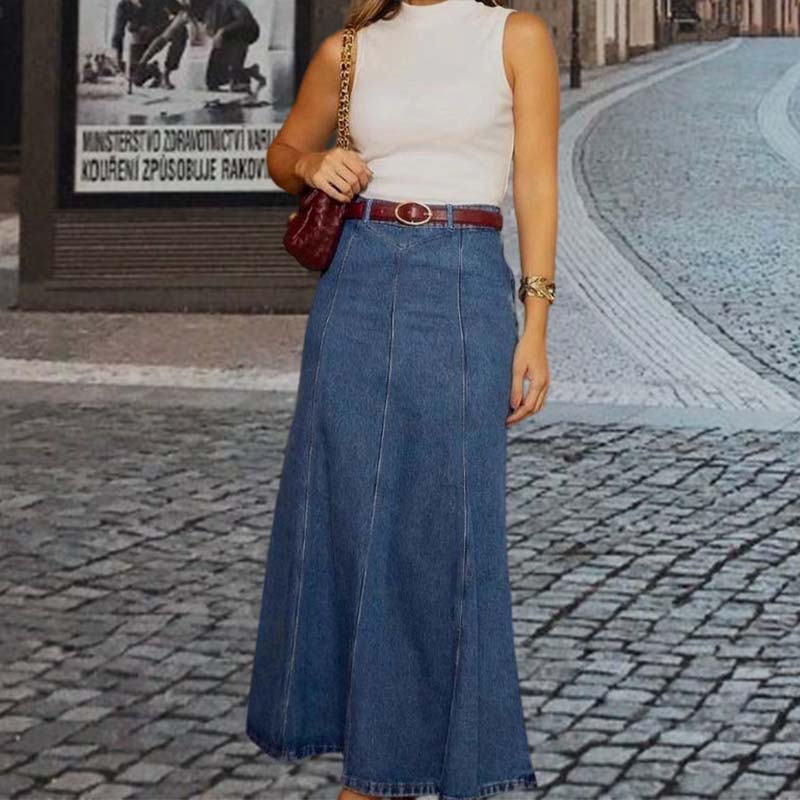 Élise™ – Sculpted Denim Silhouette Skirt