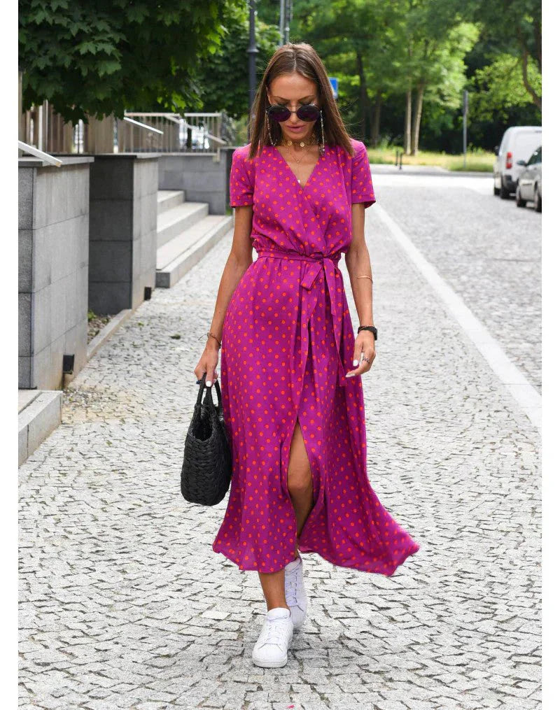 Suzanne - Elegant V-hals kjole