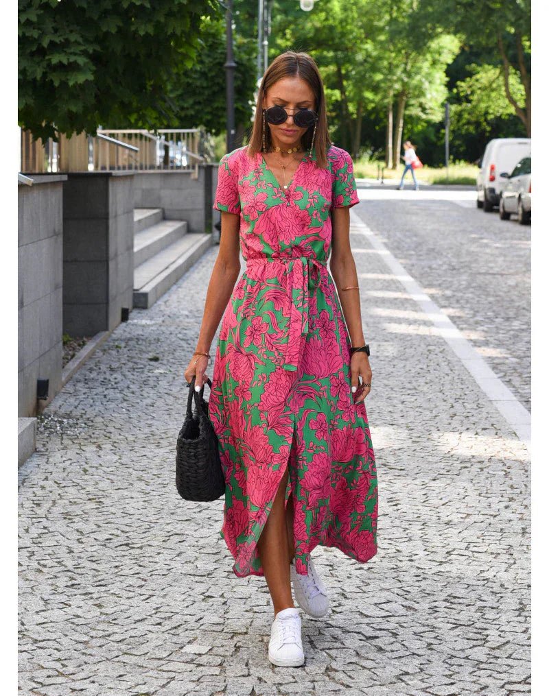 Suzanne - Elegant V-hals kjole