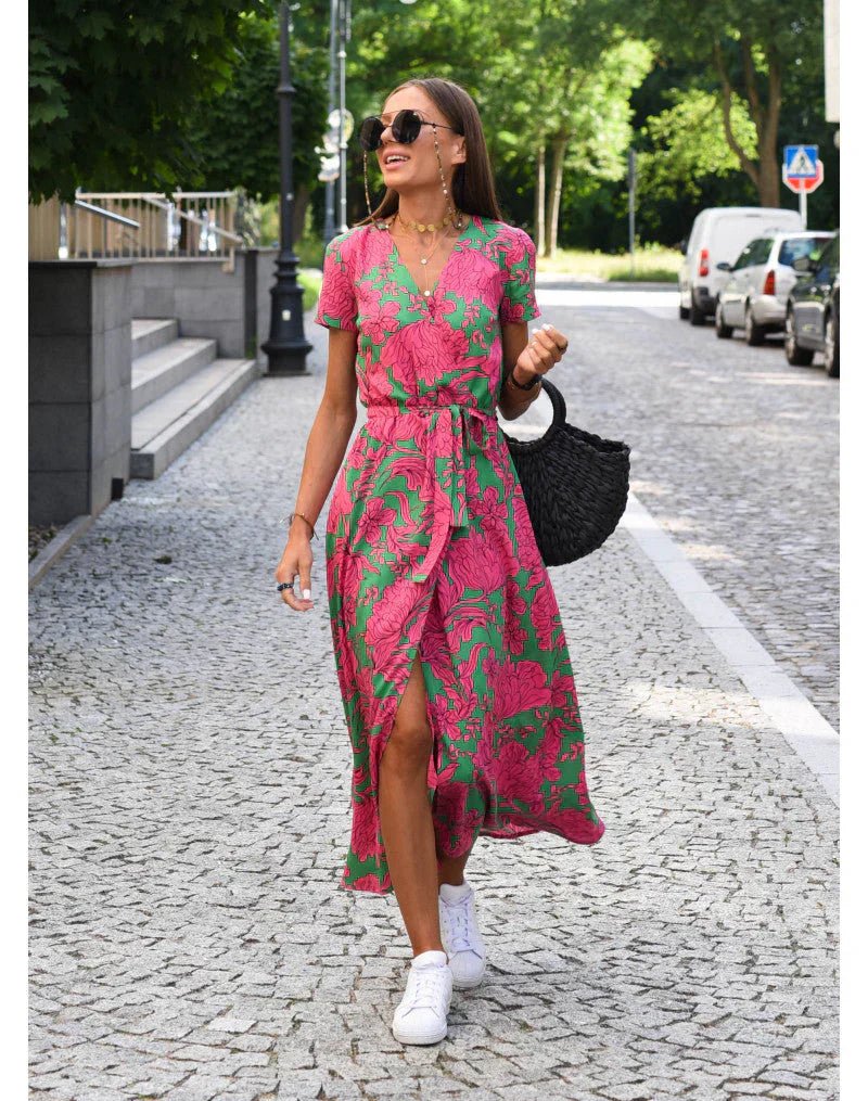 Suzanne - Elegant V-hals kjole