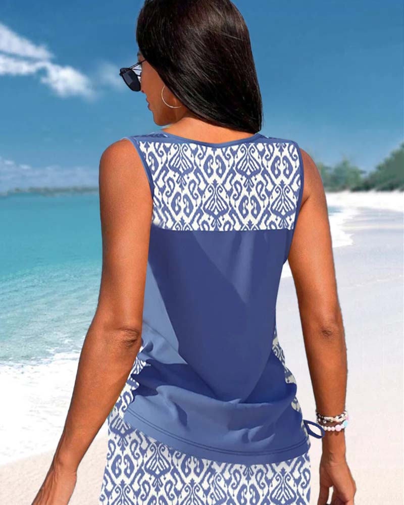 Tankini med geometrisk print og V-udskæring